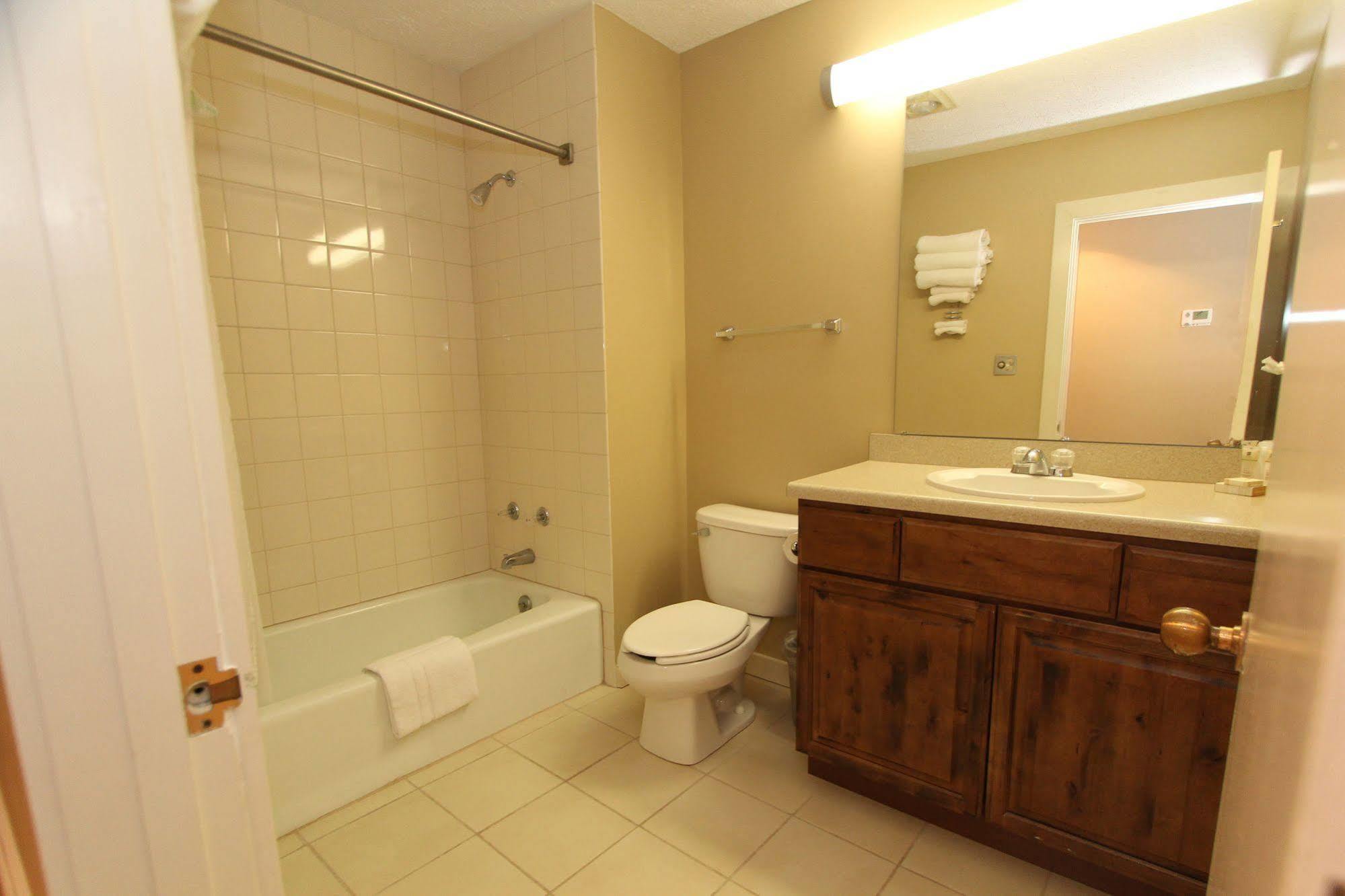 Lake Barkley State Resort Canton Екстер'єр фото